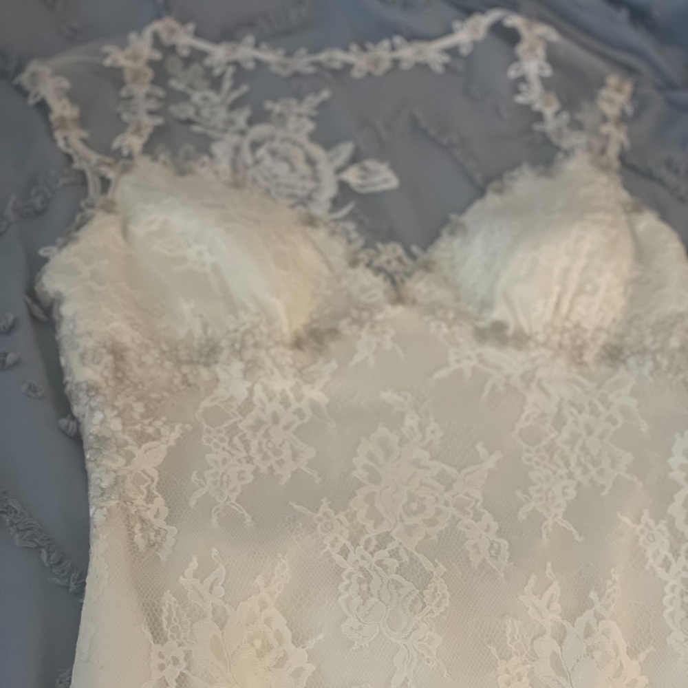 Anthropologie BHLDN Sleeveless Wedding Dress - Intricate Lace